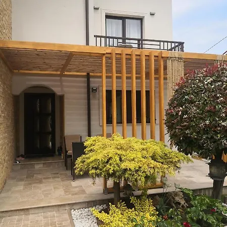 Вилла Casa Maia Эфорие-Суд