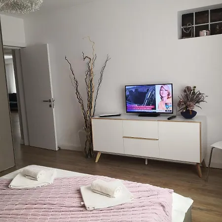 فيلة Casa Maia